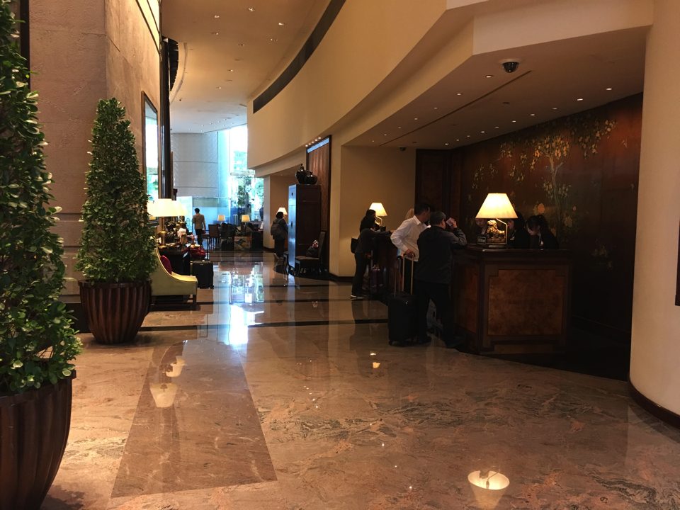 チェックインカウンター copy