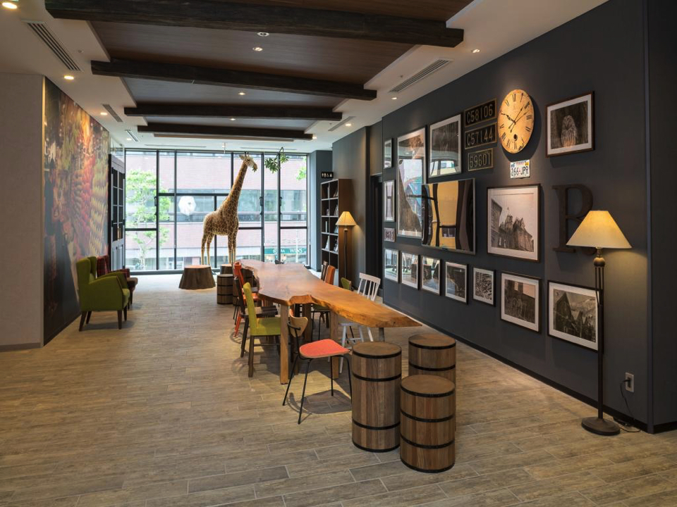 1179583_16100712370047522200 copy