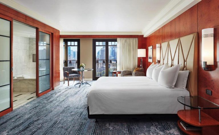 11802_18120608030070129569 copy