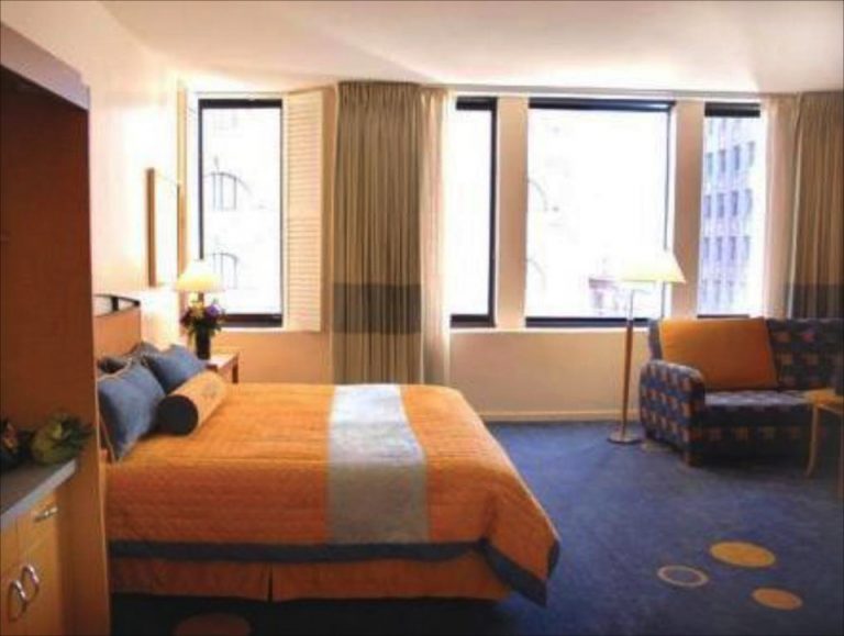 147672_1201061648005634345 copy