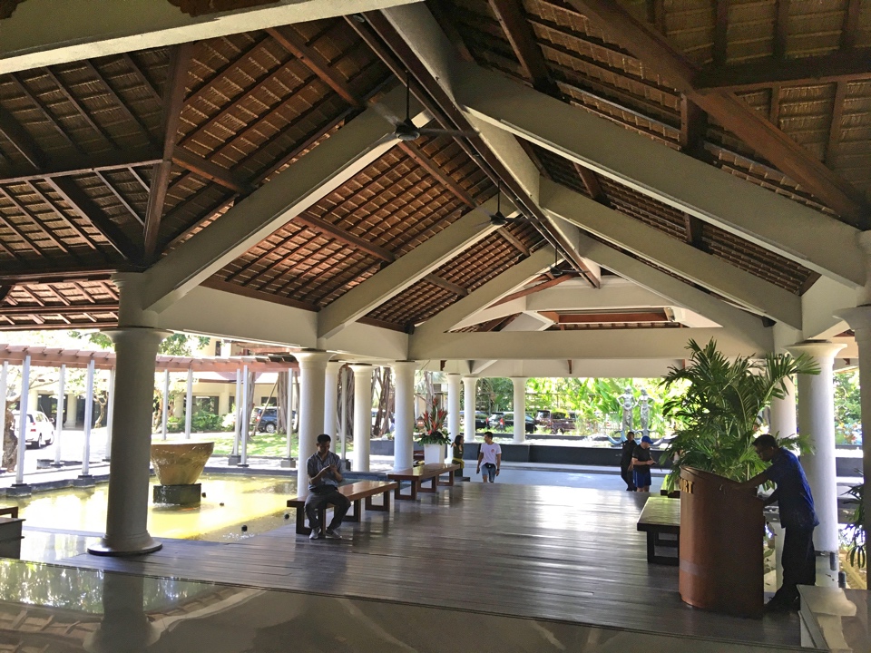 Detailed Review & Photos “padma Resort Legian” – Fish&tips