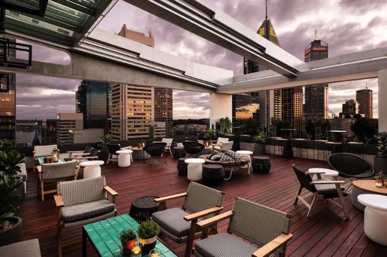 a63f3c7a401a7379345a365362c8e306 copy