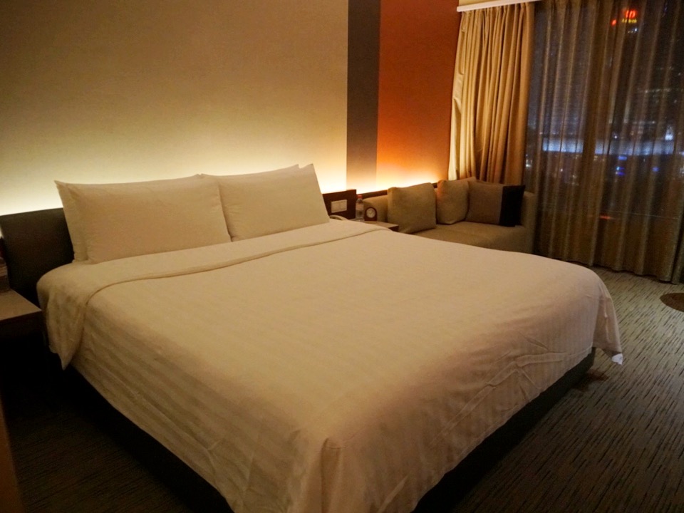 IMG_0926(2) copy_Fotor